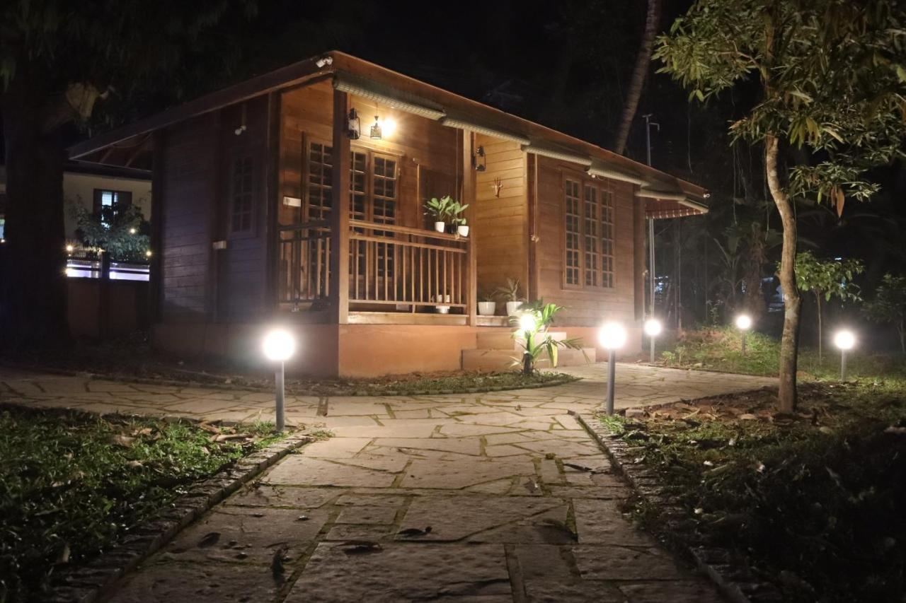 Greenchromide Homestays Mundrothuruth Exterior photo